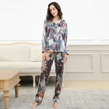 Load image into Gallery viewer, Leafe Print Silk Full Sleeve Pajamas Set
