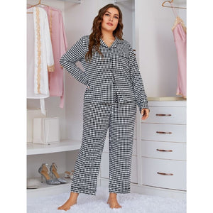 Black and White Plus Size Pajamas Set